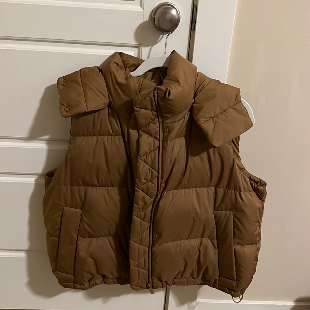 Lululemon vest